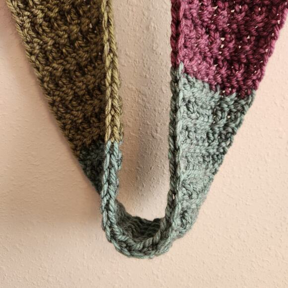 Handmade Colorful Loom Knit Infinity Scarf - Picture 4 of 6